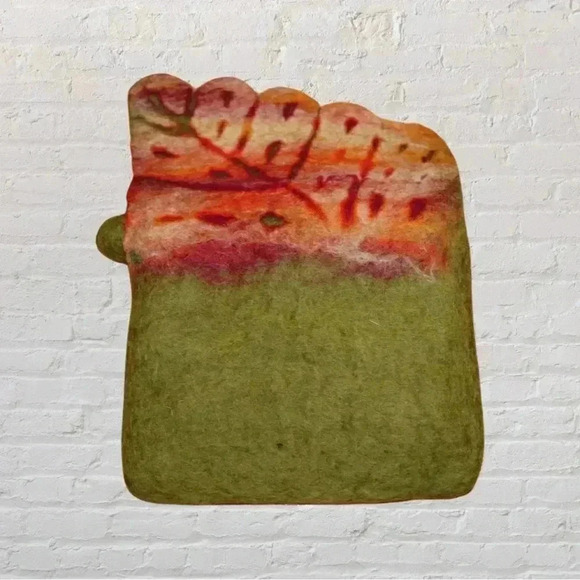 Handmade Felt Hand-purse - Picture 4 of 4